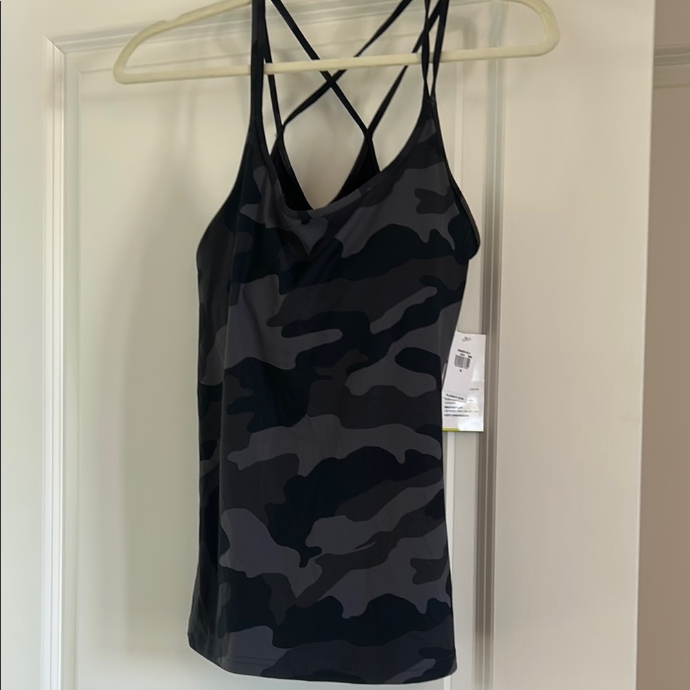 Camo Print Women's Tank Top NWT Old Navy